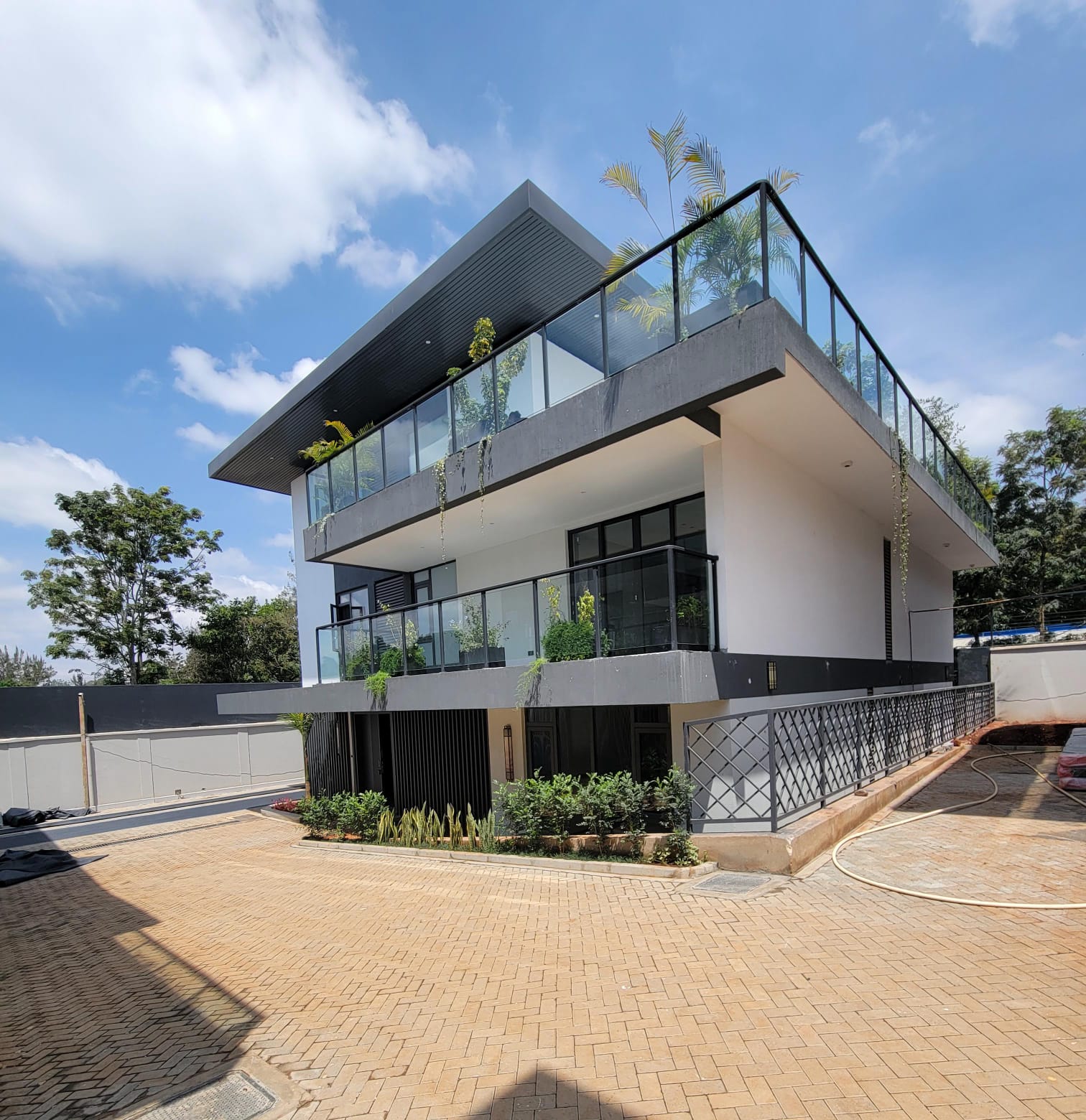 VILLA NOVO